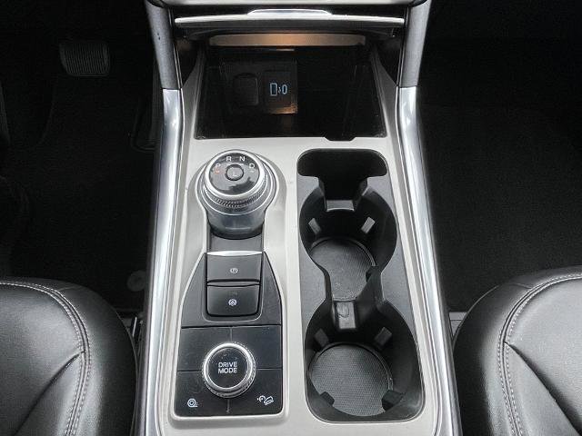Certified 2023 Ford Explorer XLT w/ Equipment Group 202A image 19