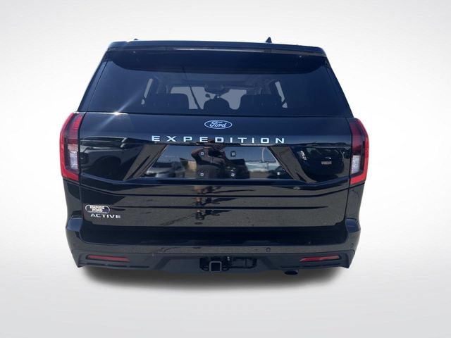 Certified 2025 Ford Expedition Active AWD/4WD image 4