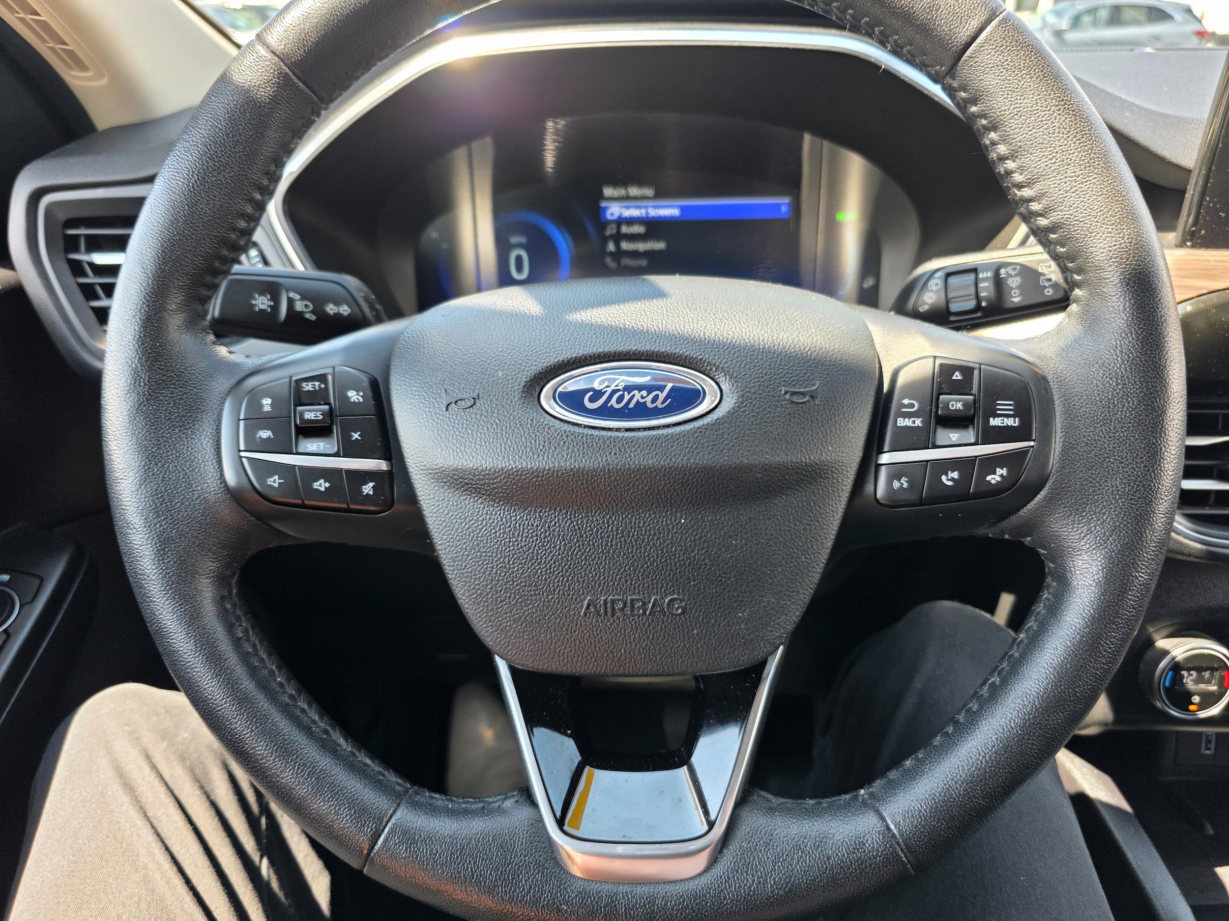 Certified 2020 Ford Escape Titanium FWD image 14