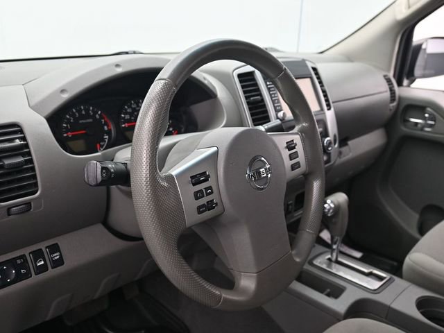 Used 2019 Nissan Frontier SV image 14