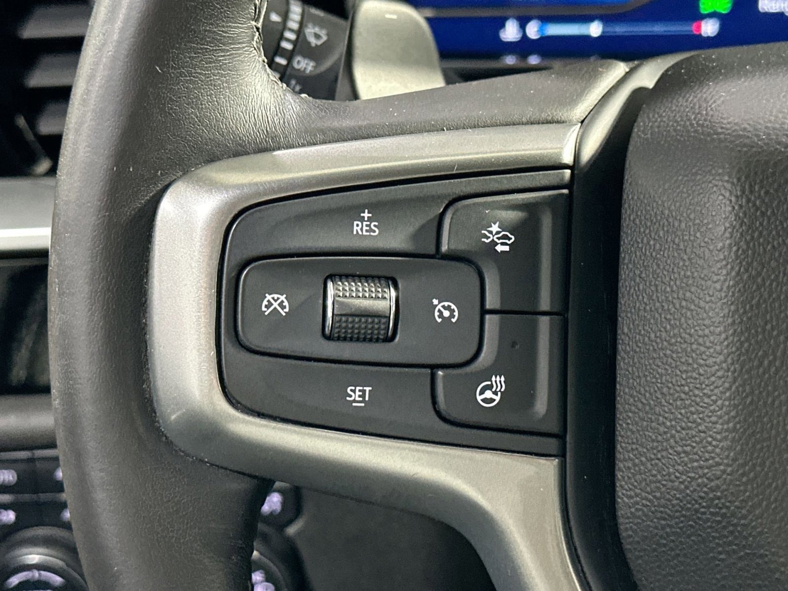 Used 2023 Chevrolet Silverado 1500 LTZ image 20