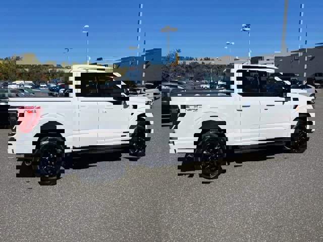 Certified 2022 Ford F150 XLT w/ Equipment Group 302A High image 4