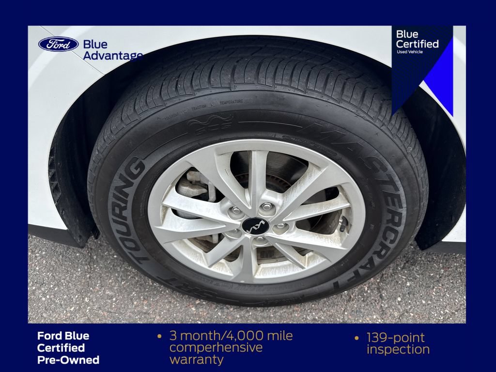 Used 2024 Kia Carnival LX FWD image 11