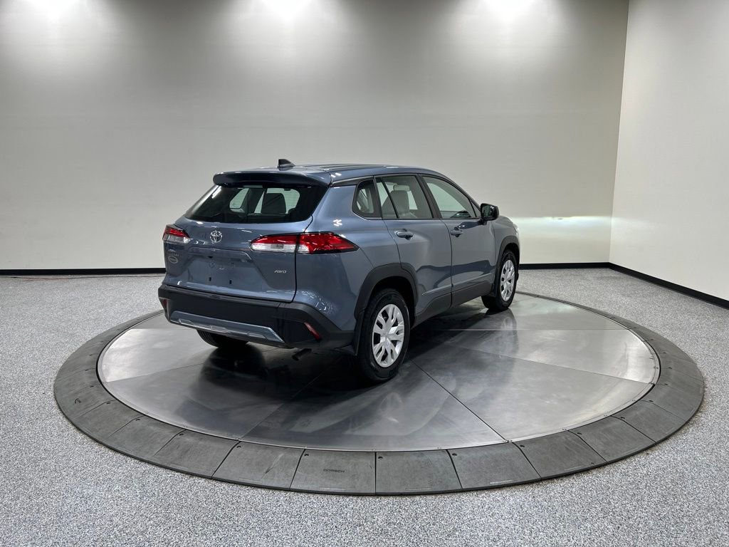 Used 2022 Toyota Corolla Cross L AWD/4WD image 7