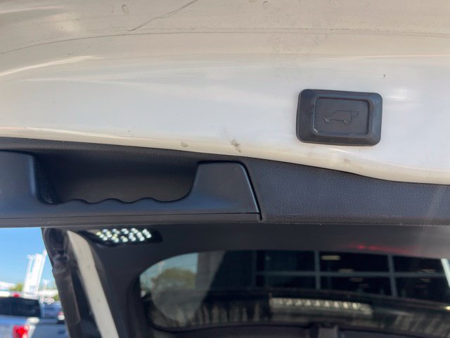 Used 2021 Toyota RAV4 XSE AWD/4WD image 17