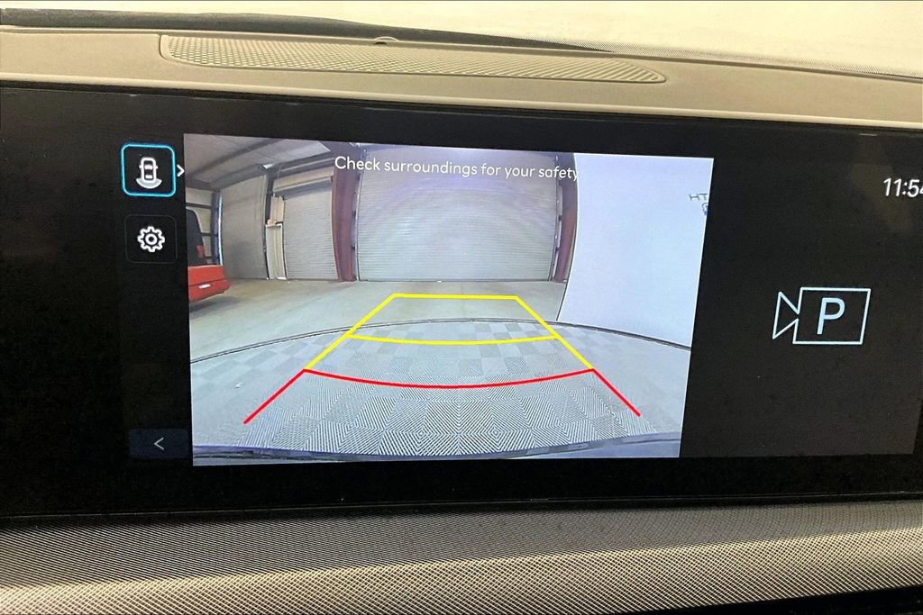 Used 2025 Hyundai Sonata SEL FWD image 17
