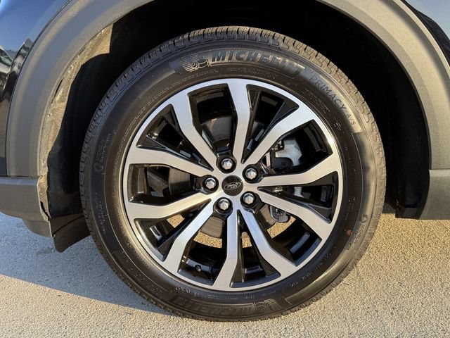 Certified 2025 Ford Explorer ST-Line w/ Premium Package RWD image 13