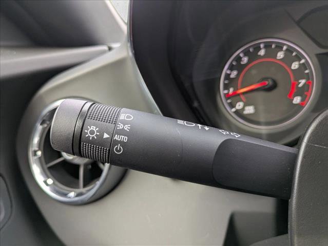 Used 2020 Chevrolet Camaro LT image 12