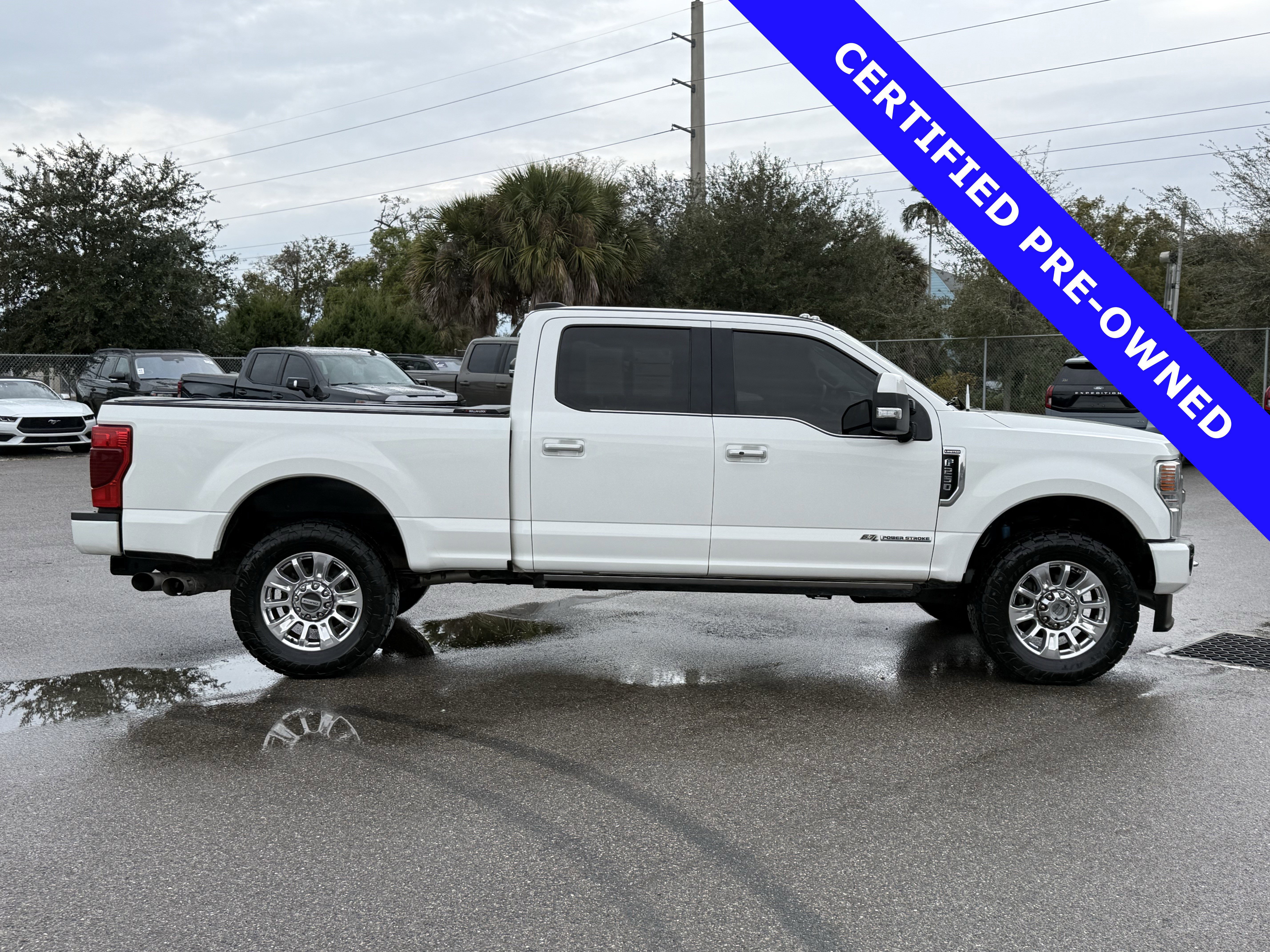 Certified 2022 Ford F250 Limited w/ FX4 Off-Road Package image 6