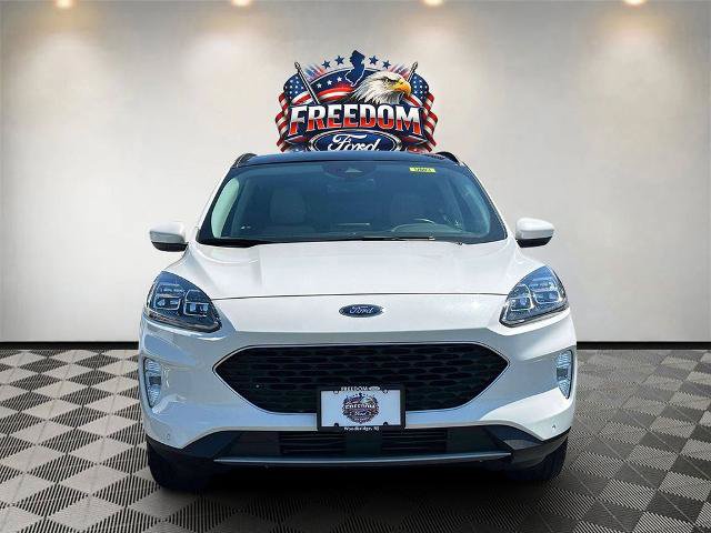 Certified 2021 Ford Escape Titanium AWD/4WD image 4
