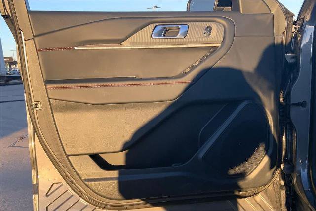 Certified 2025 Ford Explorer ST-Line image 20