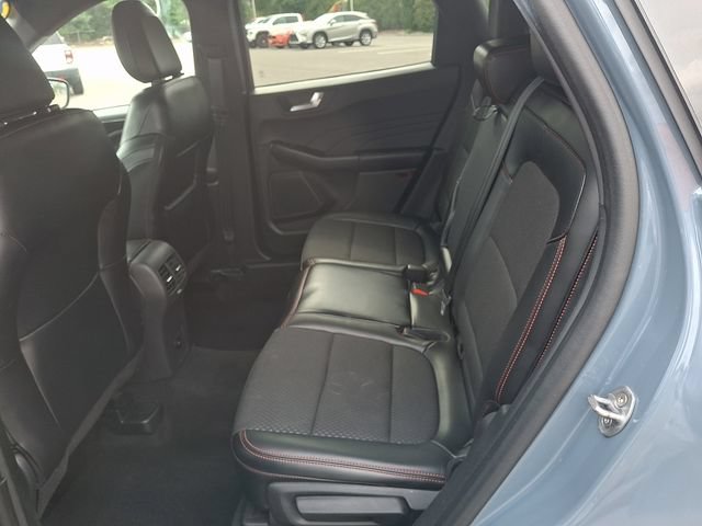 Certified 2024 Ford Escape ST-Line AWD/4WD image 10