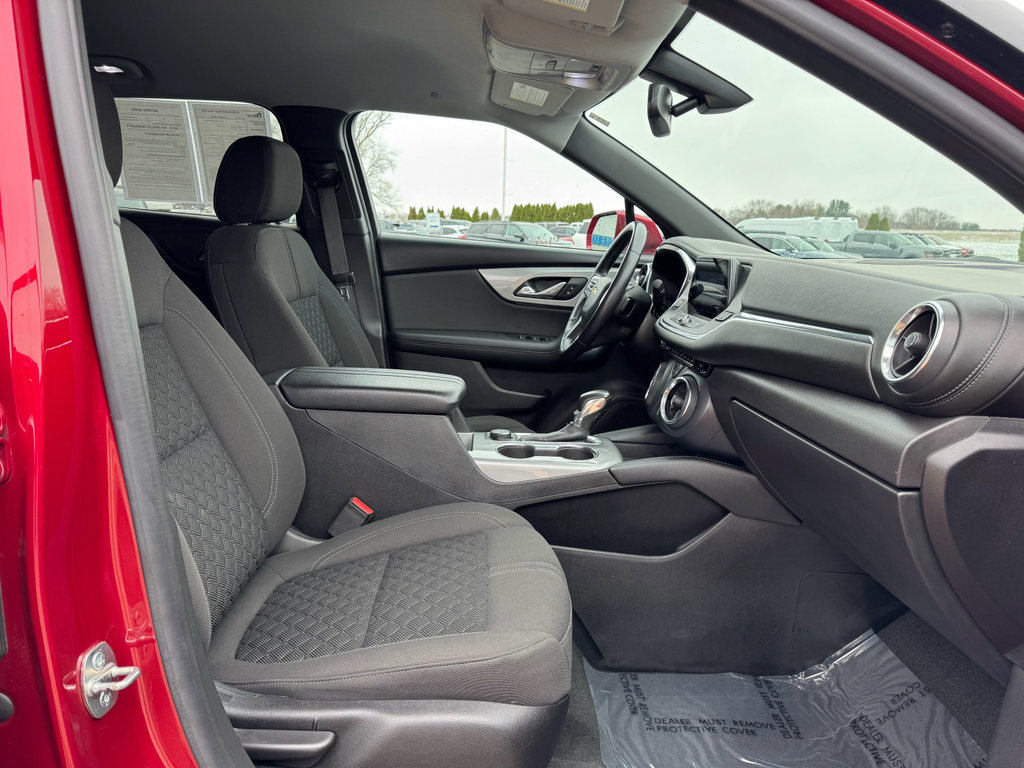 Used 2019 Chevrolet Blazer LT image 13