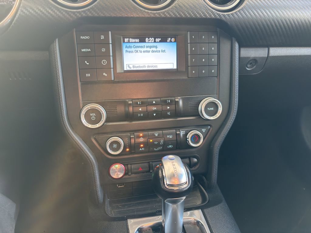 Certified 2020 Ford Mustang Coupe RWD image 24