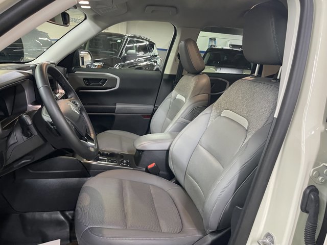 Certified 2025 Ford Bronco Sport Badlands AWD/4WD image 14