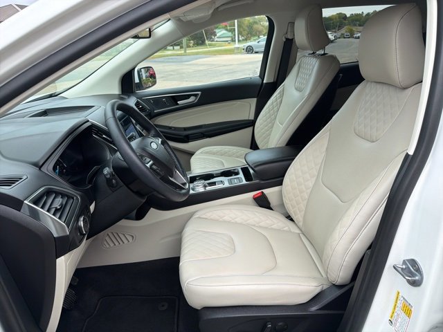 Certified 2024 Ford Edge Titanium image 10