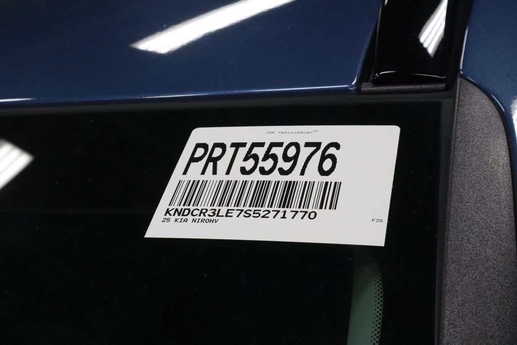 Used 2025 Kia Niro EX FWD image 33