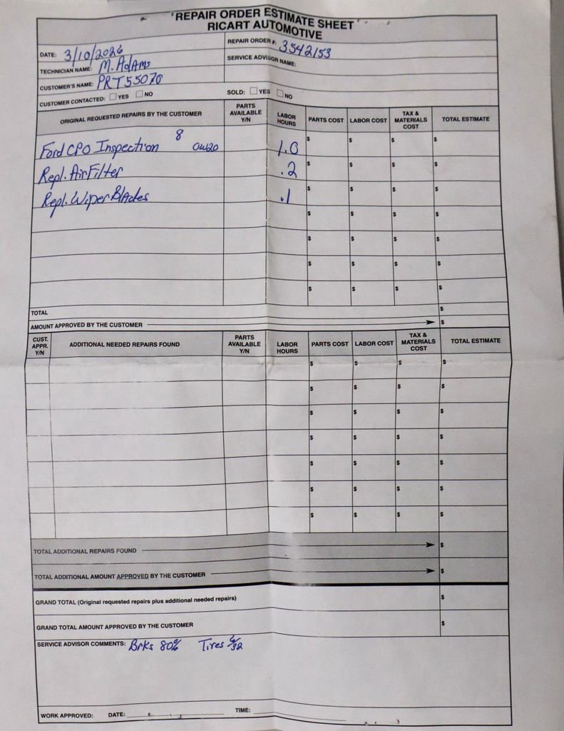 Used 2024 GMC Yukon XL SLE image 11