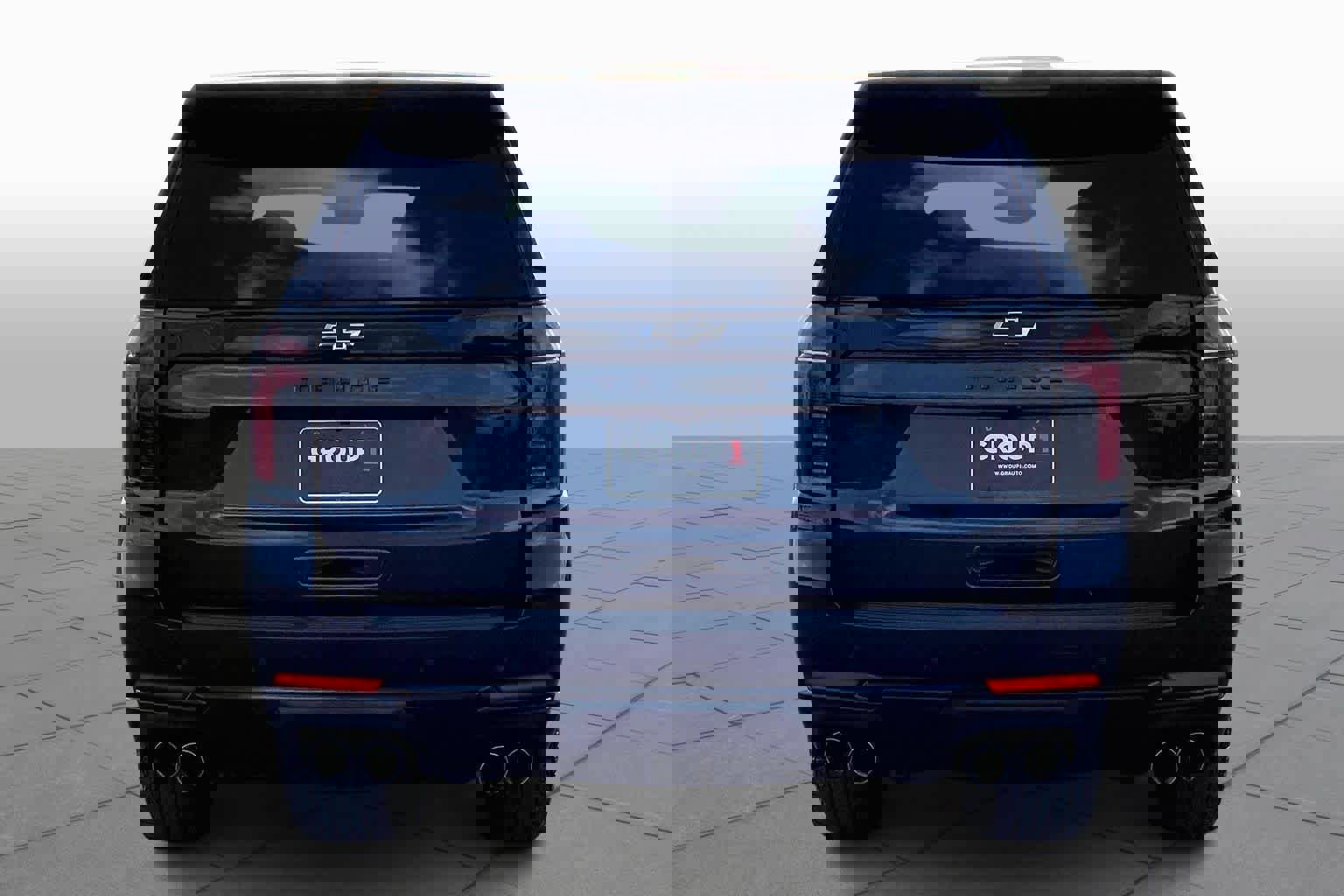 Used 2025 Chevrolet Tahoe Z71 image 2