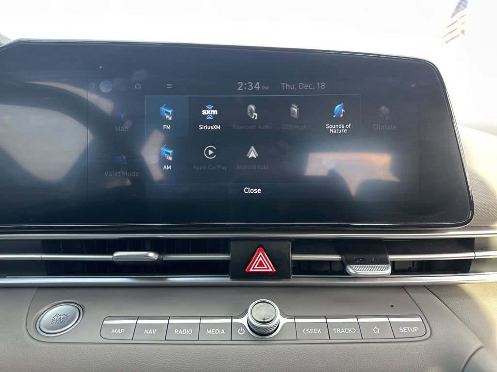 Used 2024 Hyundai Elantra SEL image 37