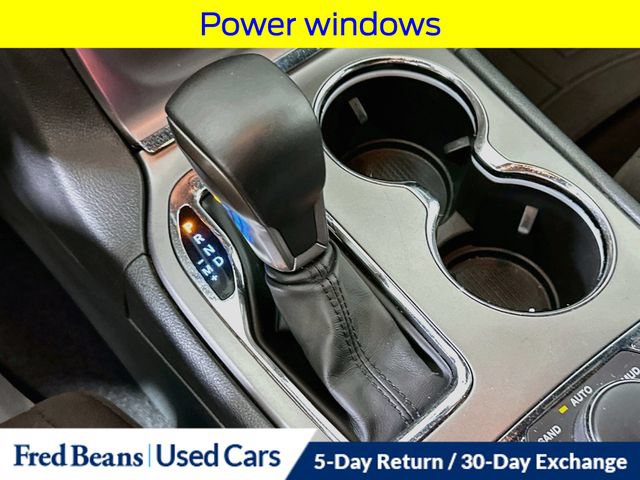 Used 2019 Jeep Grand Cherokee Laredo AWD/4WD image 20