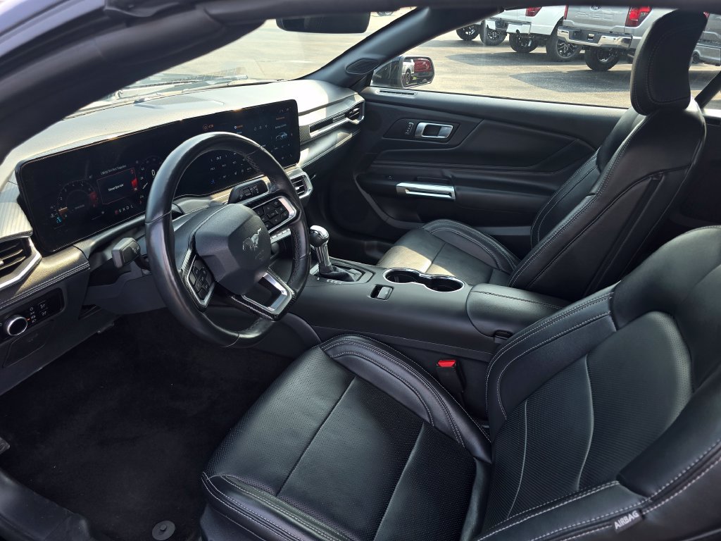 Certified 2025 Ford Mustang Premium RWD image 9