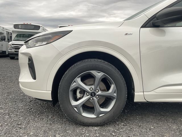 Certified 2024 Ford Escape ST-Line w/ Tech Pack #1 image 11