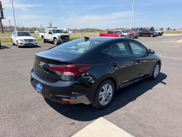 Used 2020 Hyundai Elantra SEL FWD image 3