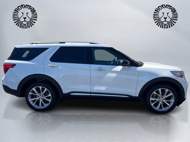 Certified 2022 Ford Explorer Platinum w/ Equipment Group 601A image 4
