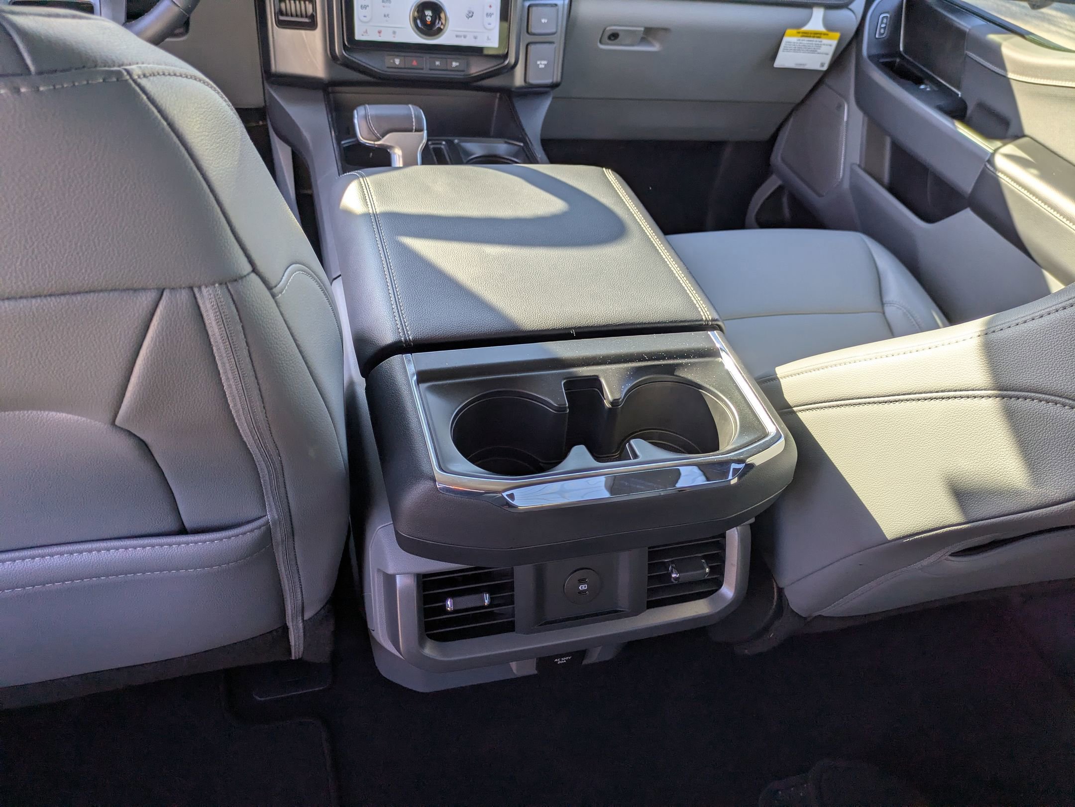 Certified 2025 Ford F150 Lightning Flash image 34