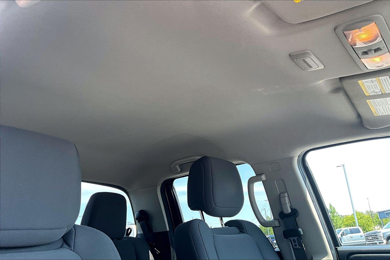 Used 2022 Nissan Frontier S w/ Technology Package AWD/4WD image 28