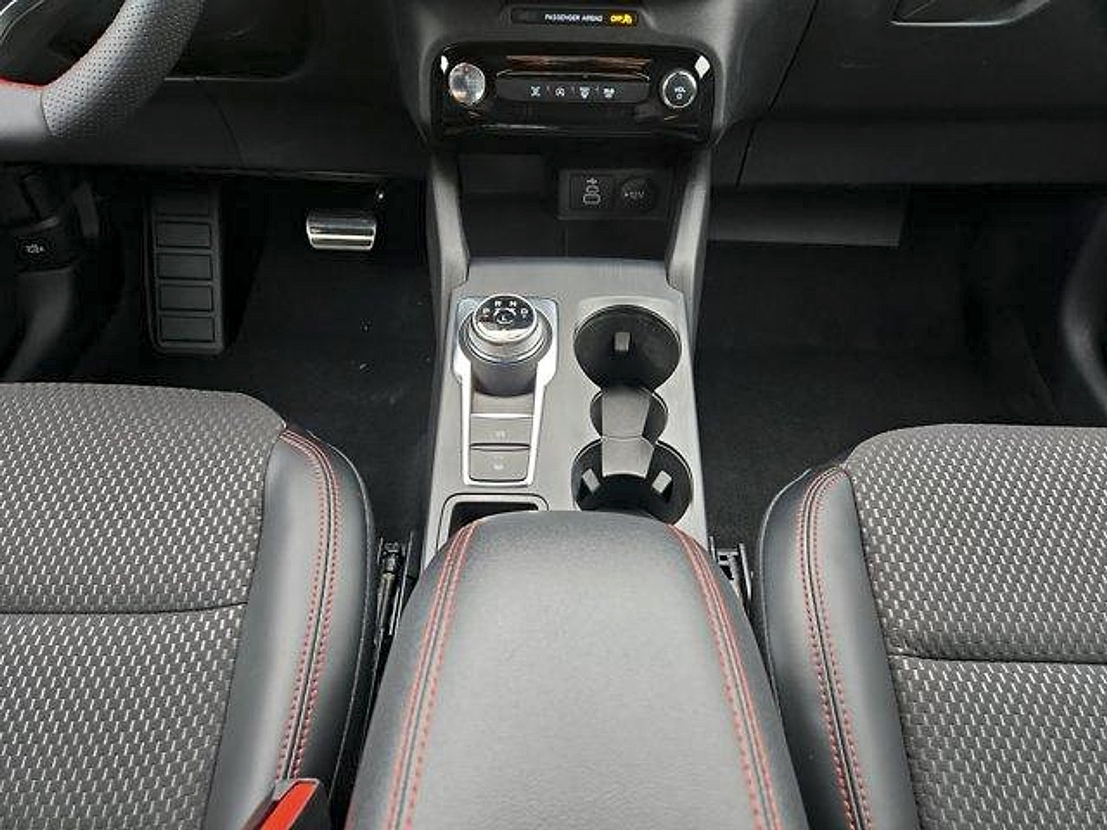 Certified 2024 Ford Escape ST-Line w/ Tech Pack #1 AWD/4WD image 21