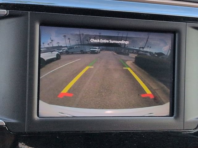 Used 2023 Chrysler Voyager LX FWD image 20