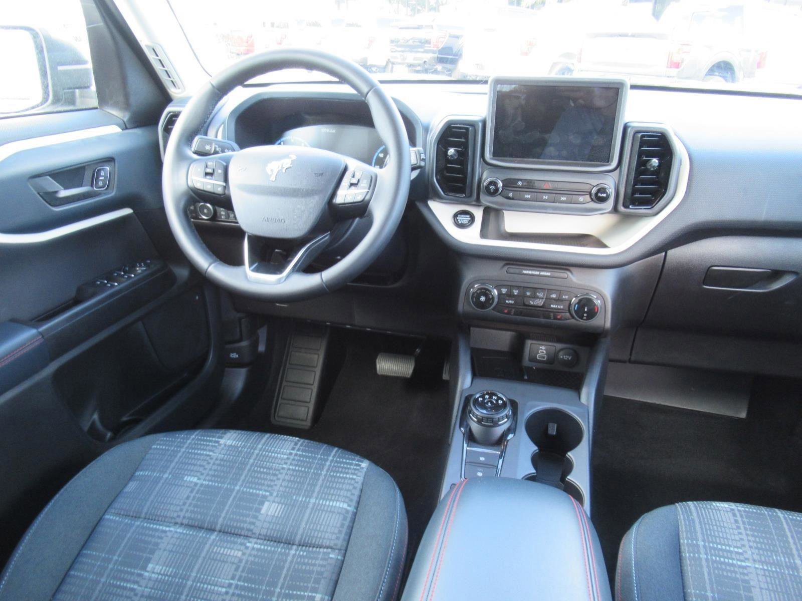 Certified 2024 Ford Bronco Sport Heritage w/ Heritage Convenience Package image 13