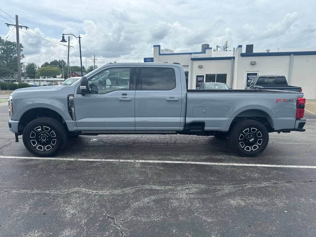 Certified 2025 Ford F350 Lariat w/ Lariat Ultimate Package AWD/4WD image 6