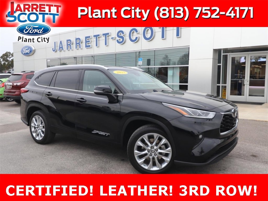 Used 2023 Toyota Highlander Limited image 1