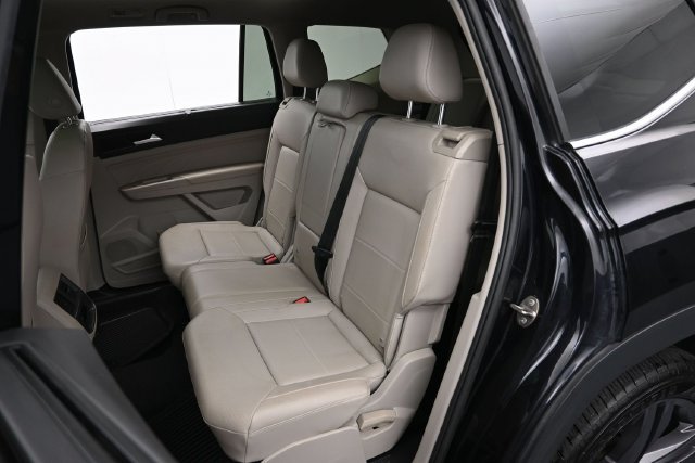 Used 2023 Volkswagen Atlas SE w/ Panoramic Sunroof Package FWD image 27