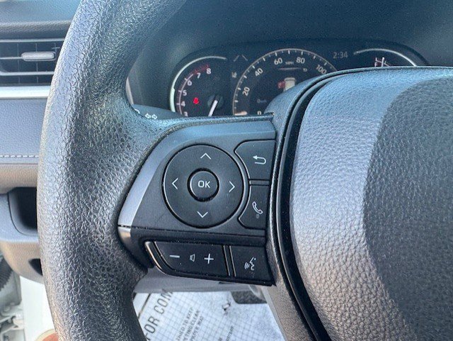 Used 2023 Toyota RAV4 XLE image 15