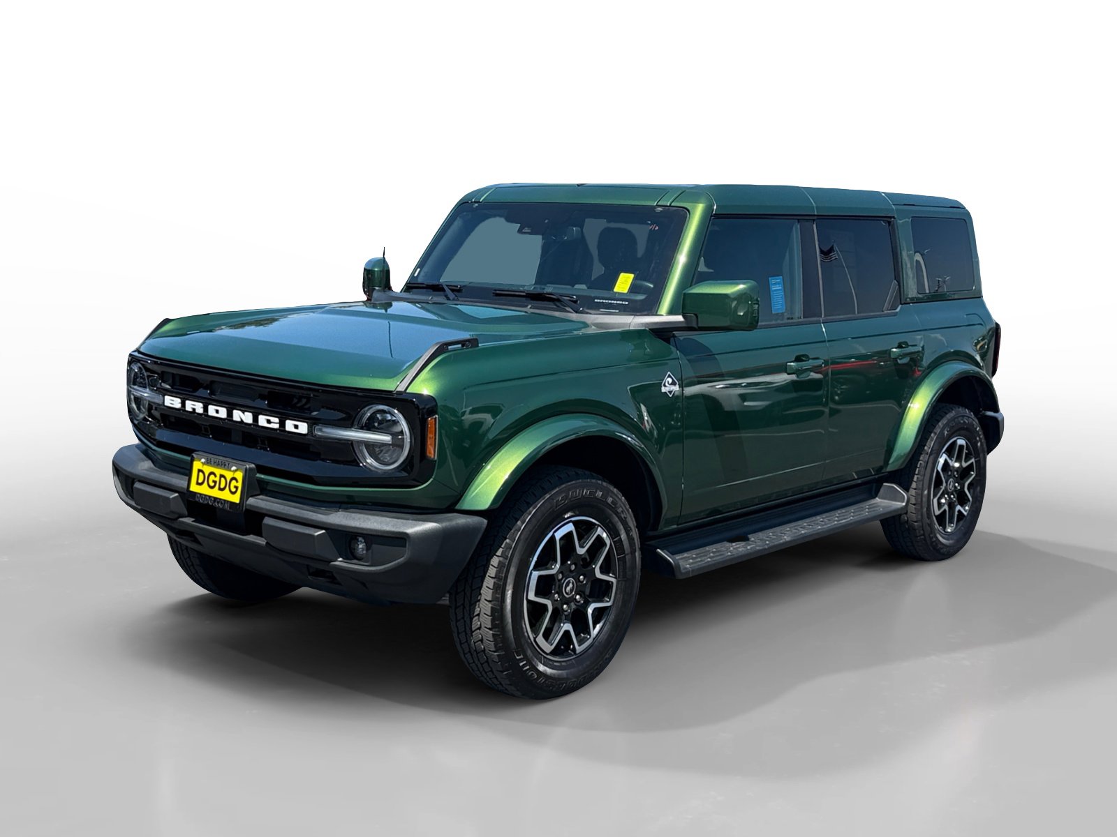 Certified 2025 Ford Bronco Outer Banks AWD/4WD image 1