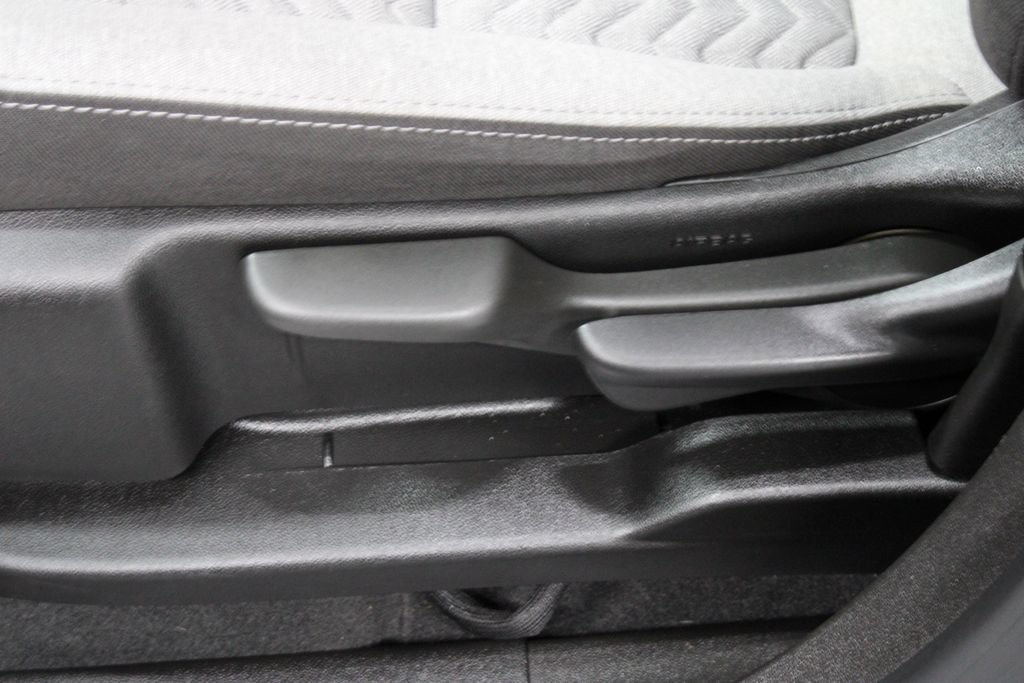 Used 2022 Chevrolet Equinox LS AWD/4WD image 25