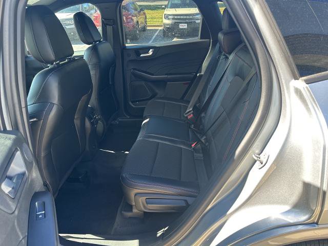 Certified 2023 Ford Escape ST-Line Select w/ Tech Pack #2 image 6