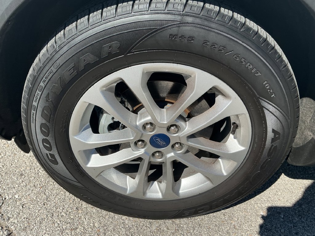Certified 2020 Ford Escape SE AWD/4WD image 19