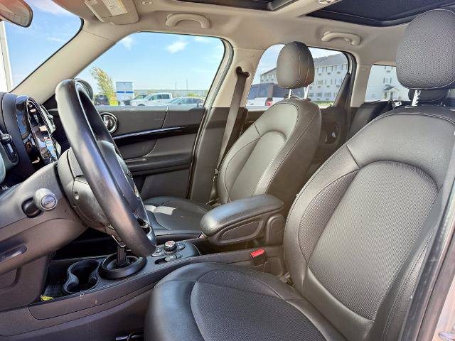 Used 2021 MINI Cooper Countryman ALL4 AWD/4WD image 11