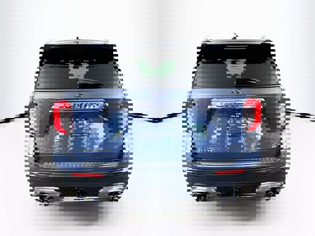 Certified 2021 Ford Explorer Platinum w/ Equipment Group 601A image 5