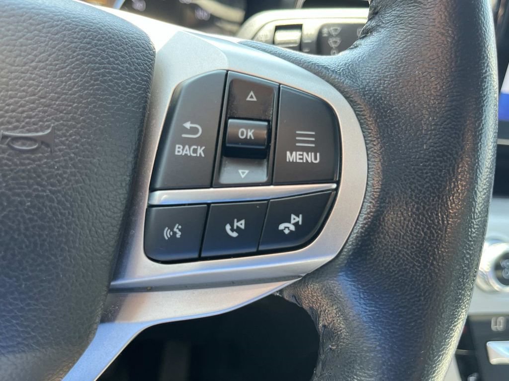 Certified 2021 Ford Explorer XLT w/ Equipment Group 202A AWD/4WD image 37