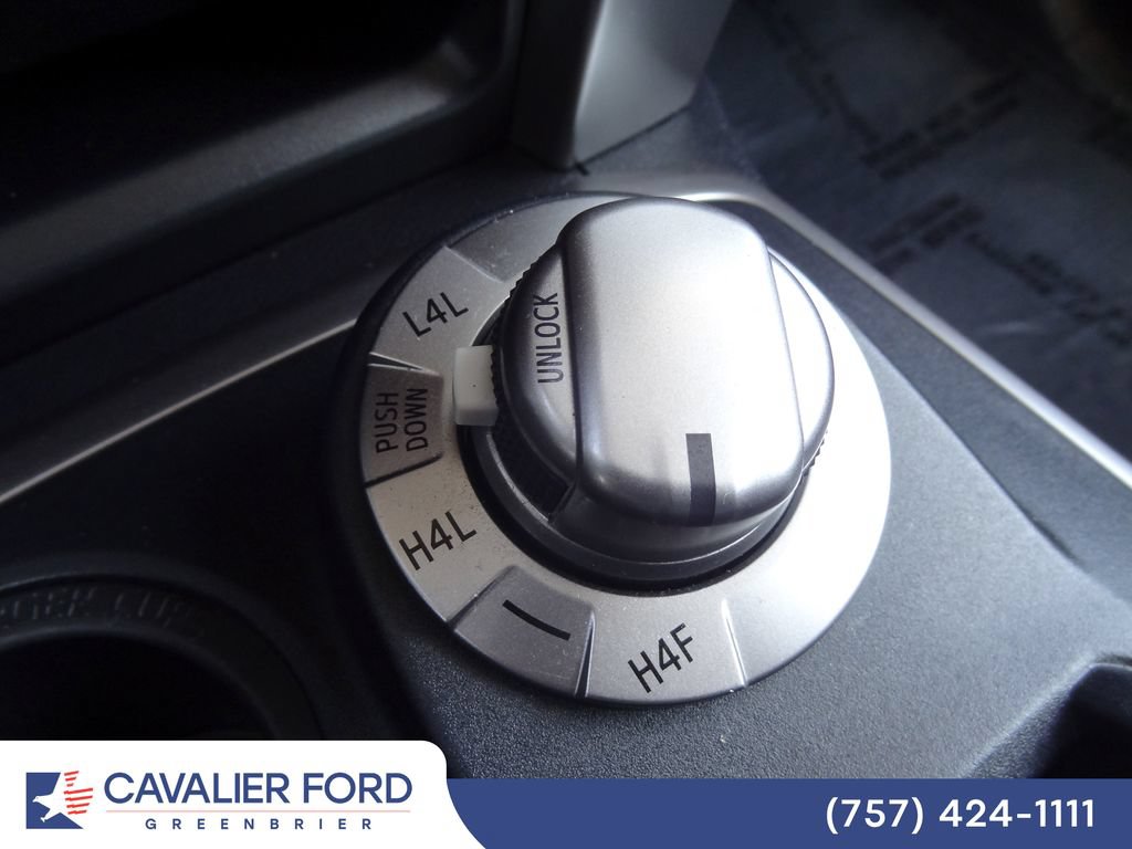 Used 2023 Toyota 4Runner Limited AWD/4WD image 36