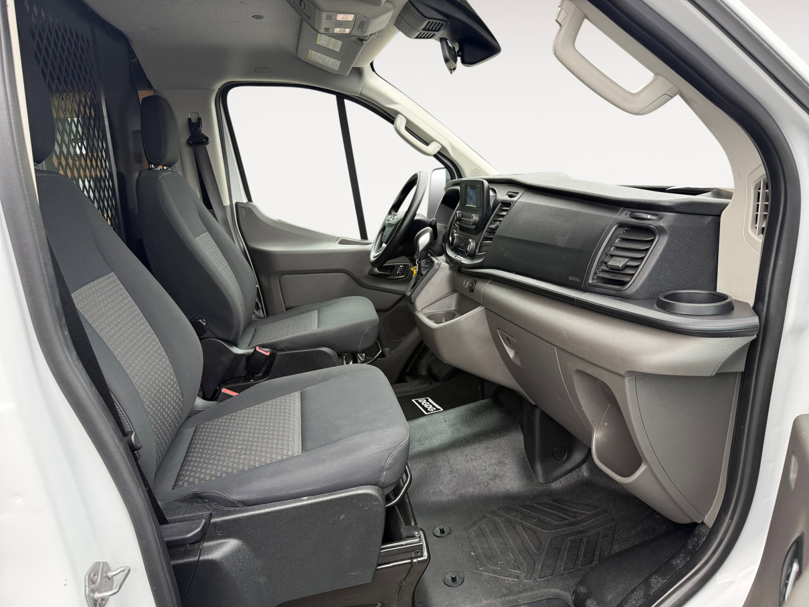 Certified 2025 Ford Transit 250 Low Roof w/ Exterior Upgrade Package RWD image 19