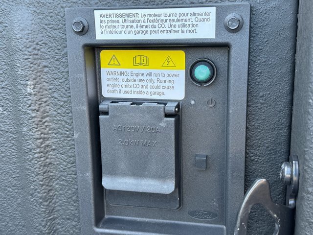 Certified 2024 Ford F250 Lariat w/ Sport Appearance Package image 15