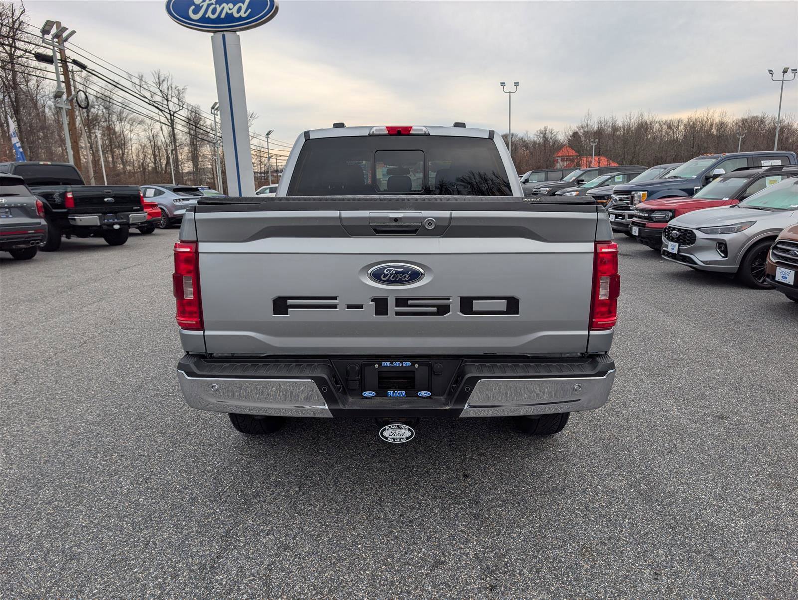 Certified 2022 Ford F150 XLT w/ Equipment Group 302A High image 4