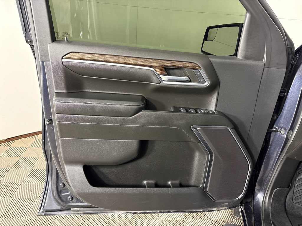 Used 2024 GMC Sierra 1500 Elevation AWD/4WD image 17